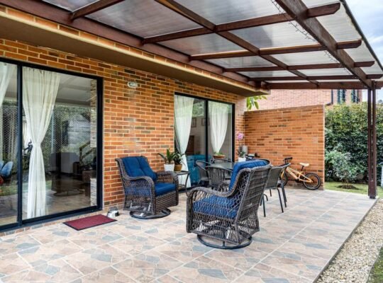 Luxury pluse Beachfront House for Sale, 4 Bed Ocean View Private Pool and Parking